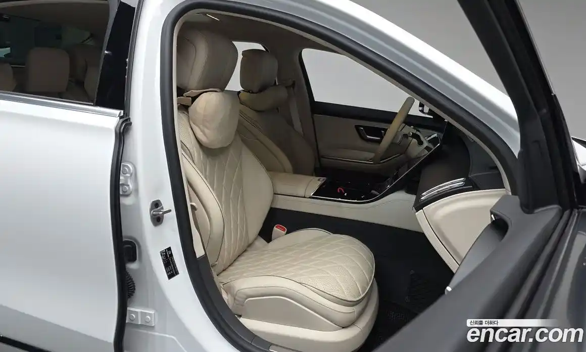 Mercedes-Benz S-Class 2024 3.0 Автомат в Москве № 338932, фото 11