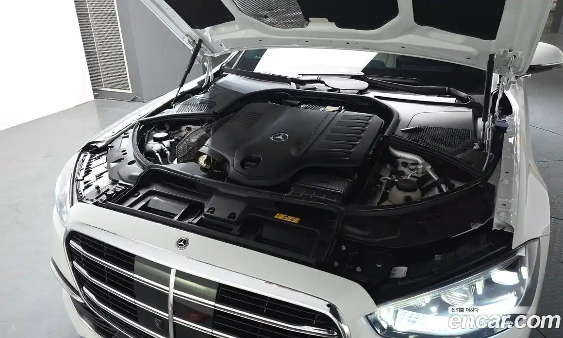 Mercedes-Benz S-Class 2024 3.0 Автомат в Москве № 338932, фото 14