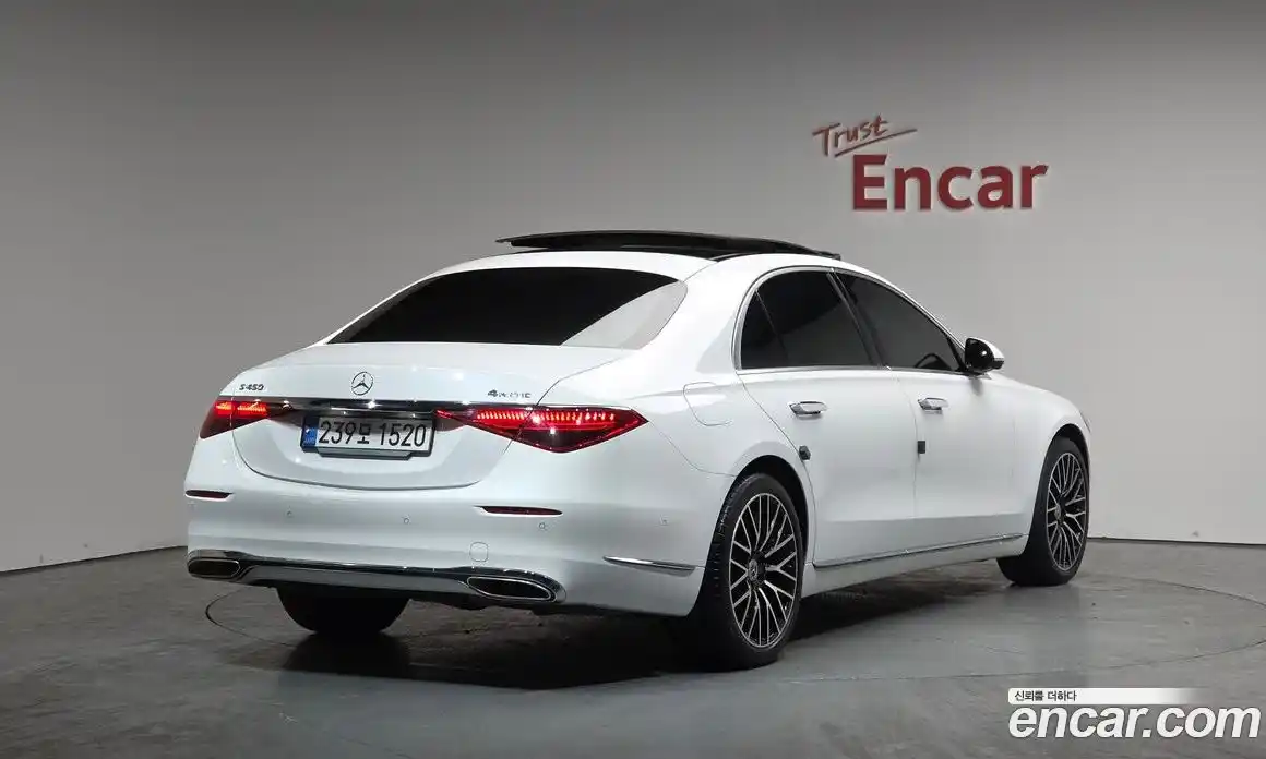 Mercedes-Benz S-Class 2024 3.0 Автомат в Москве № 338932, фото 3