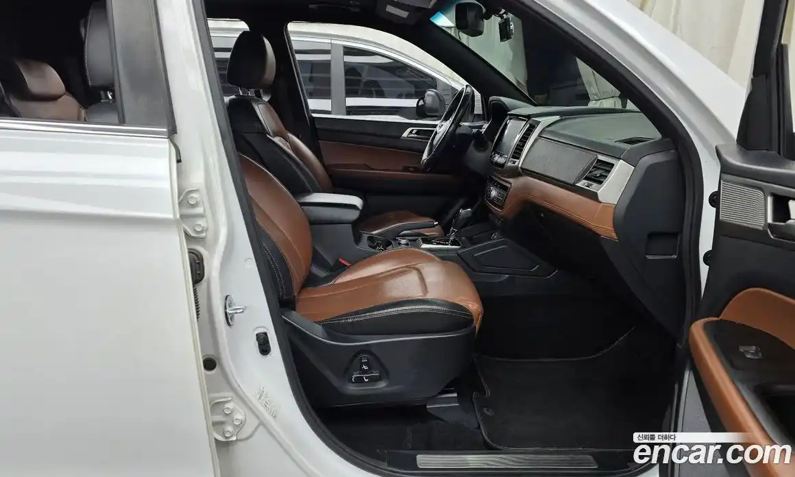 SsangYong Rexton 2018 2.2 Автомат в Москве № 33927, фото 11