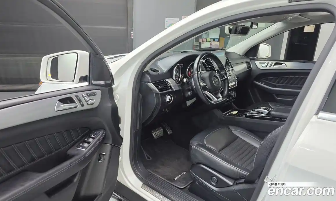 Mercedes-Benz GLE-Class 2017 3.0 Автомат в Москве № 342489, фото 18