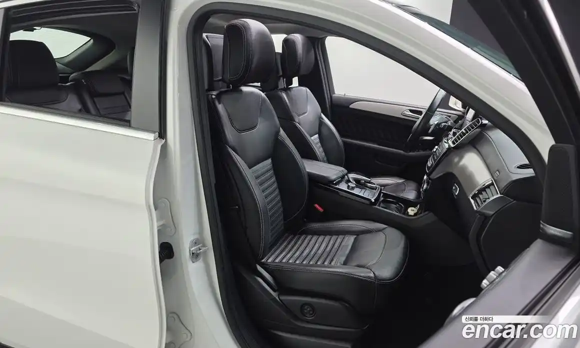 Mercedes-Benz GLE-Class 2017 3.0 Автомат в Москве № 342489, фото 19