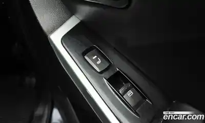 SsangYong Korando 2015 2.0 Автомат в Москве № 34549, миниатюра 11