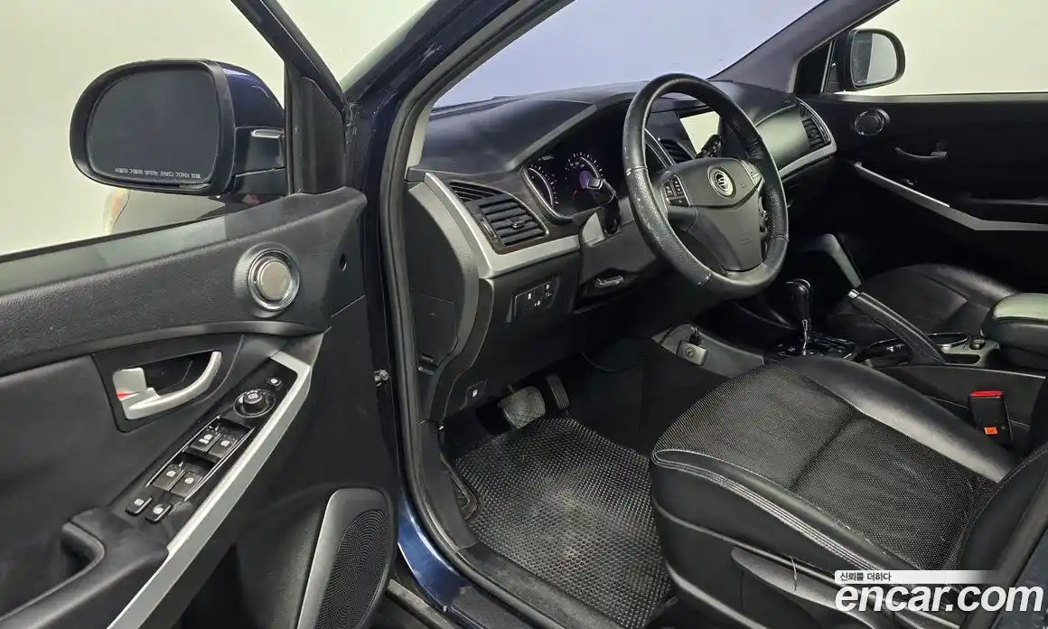 SsangYong Korando 2015 2.0 Автомат в Москве № 34549, фото 12