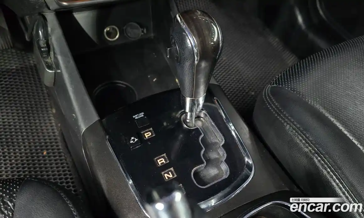 SsangYong Korando 2015 2.0 Автомат в Москве № 34549, фото 13