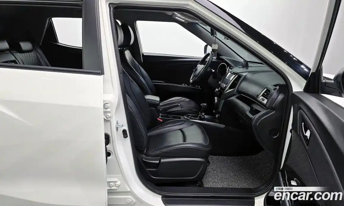 SsangYong TIBOLI 2018 1.6 Автомат в Москве № 35268, фото 17