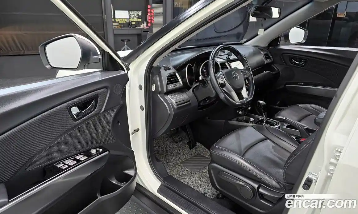 SsangYong TIBOLI 2018 1.6 Автомат в Москве № 35268, фото 3