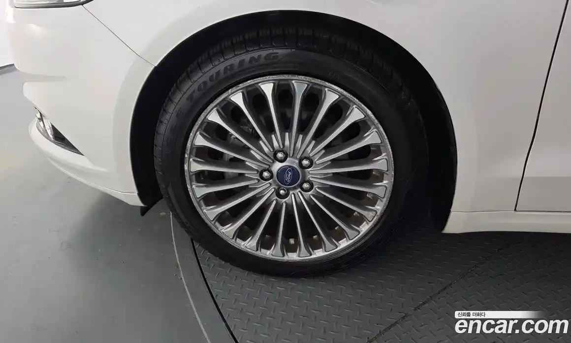 Ford Mondeo 2015 2.0 Автомат в Москве № 363115, фото 5