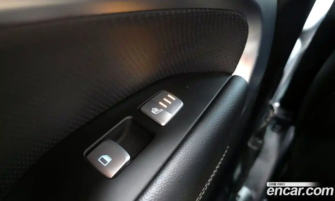 Genesis G70 2019 2.0 Автомат в Москве № 364914, фото 17