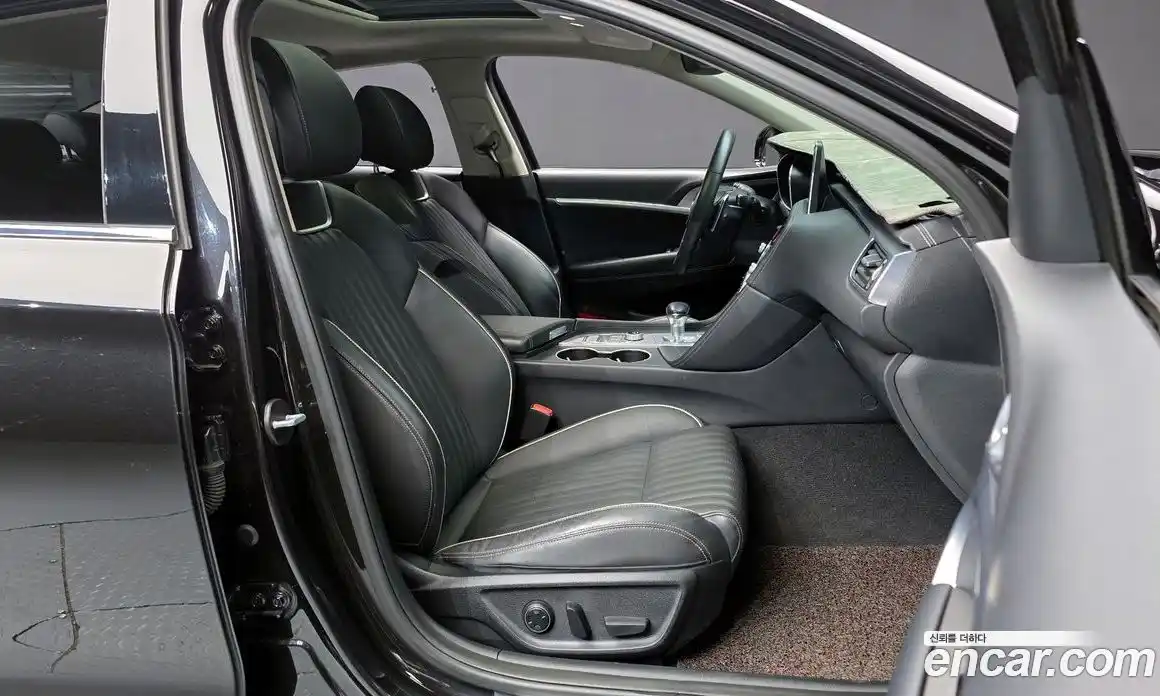 Genesis G70 2019 2.0 Автомат в Москве № 364914, фото 10