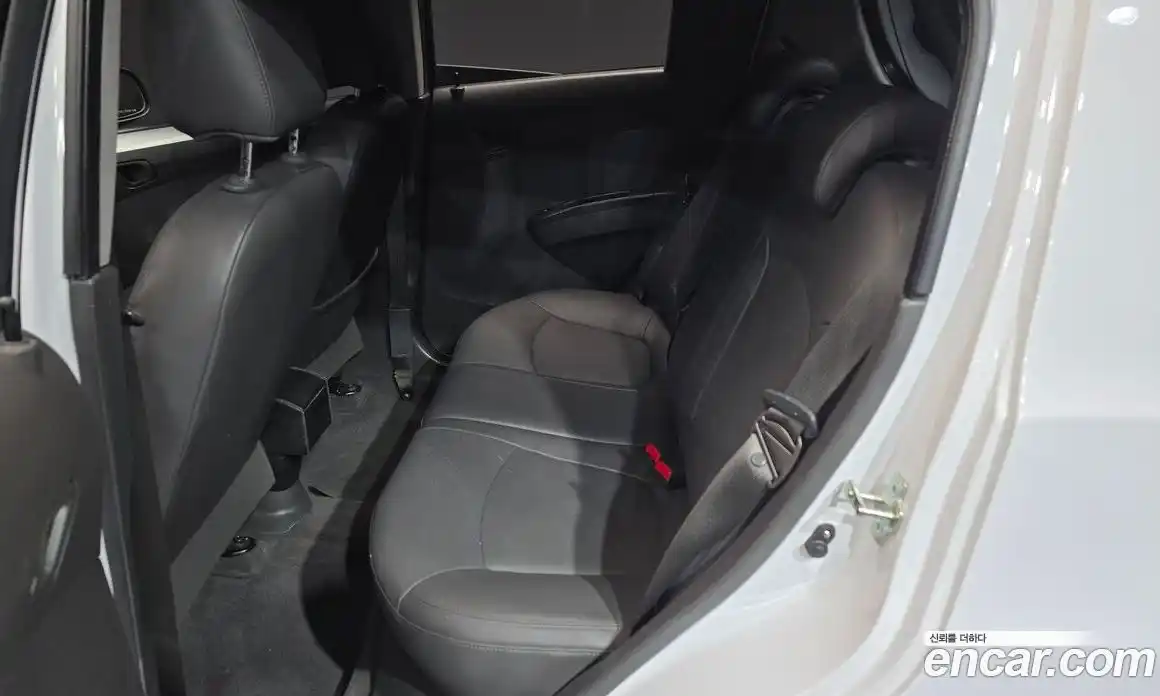 Chevrolet Spark 2014 1.0 Автомат в Москве № 36627, фото 14