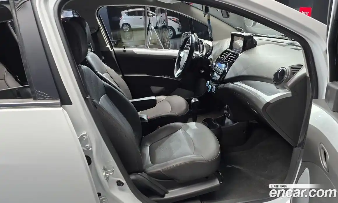 Chevrolet Spark 2014 1.0 Автомат в Москве № 36627, фото 8