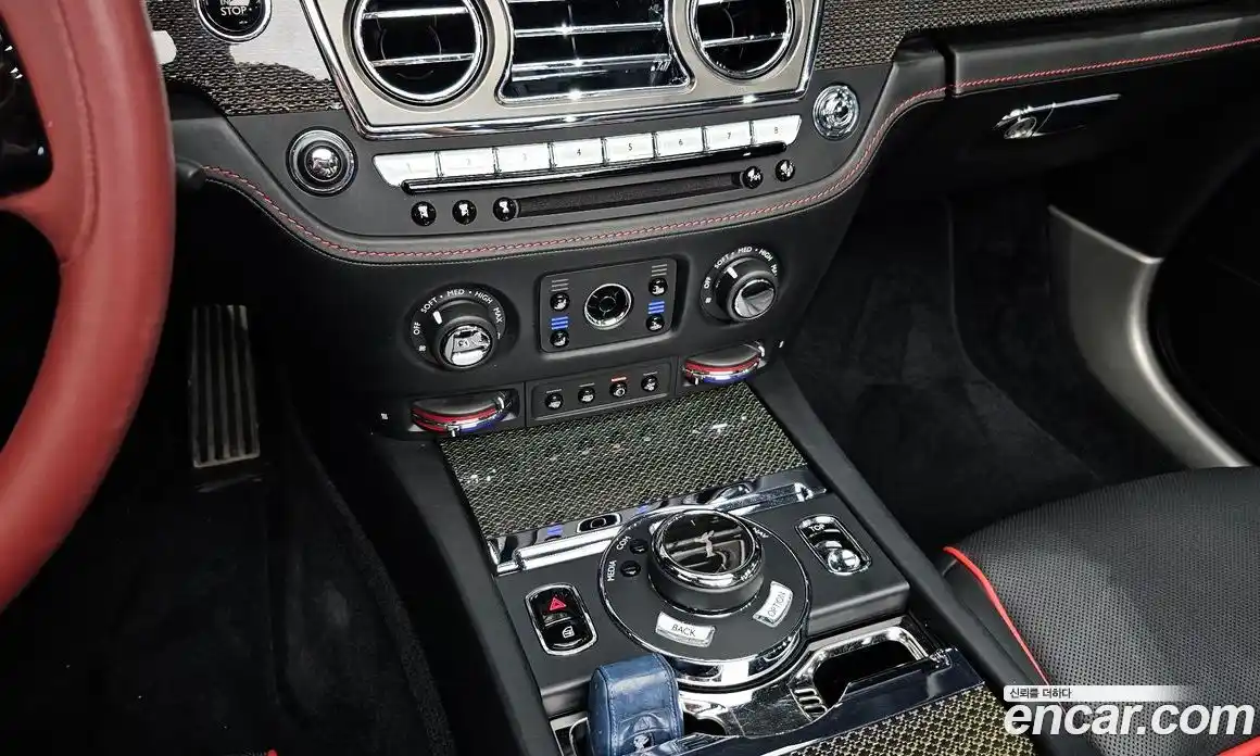 Rolls-Royce Dawn 2020 6.6 Автомат в Москве № 366921, фото 17