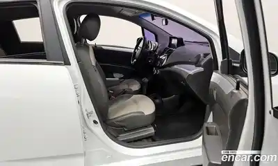 Chevrolet Spark 2014 1.0 Автомат в Москве № 36865, миниатюра 11