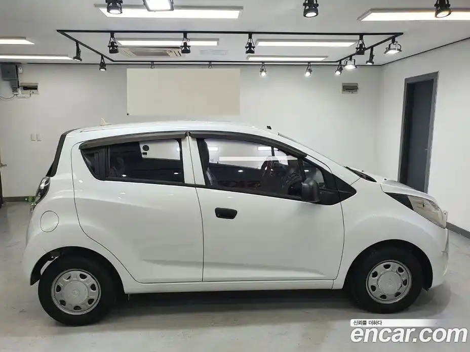 Chevrolet Spark 2012 1.0 Автомат в Москве № 37118, фото 5