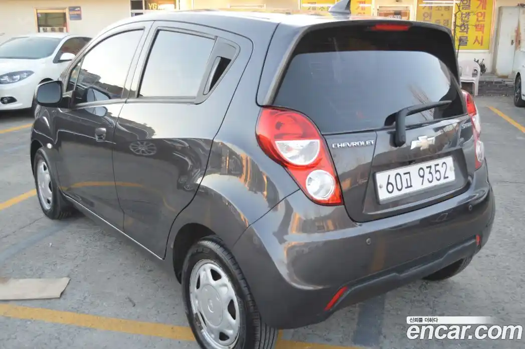 Chevrolet Spark 2014 1.0 Автомат в Москве № 37632, фото 3