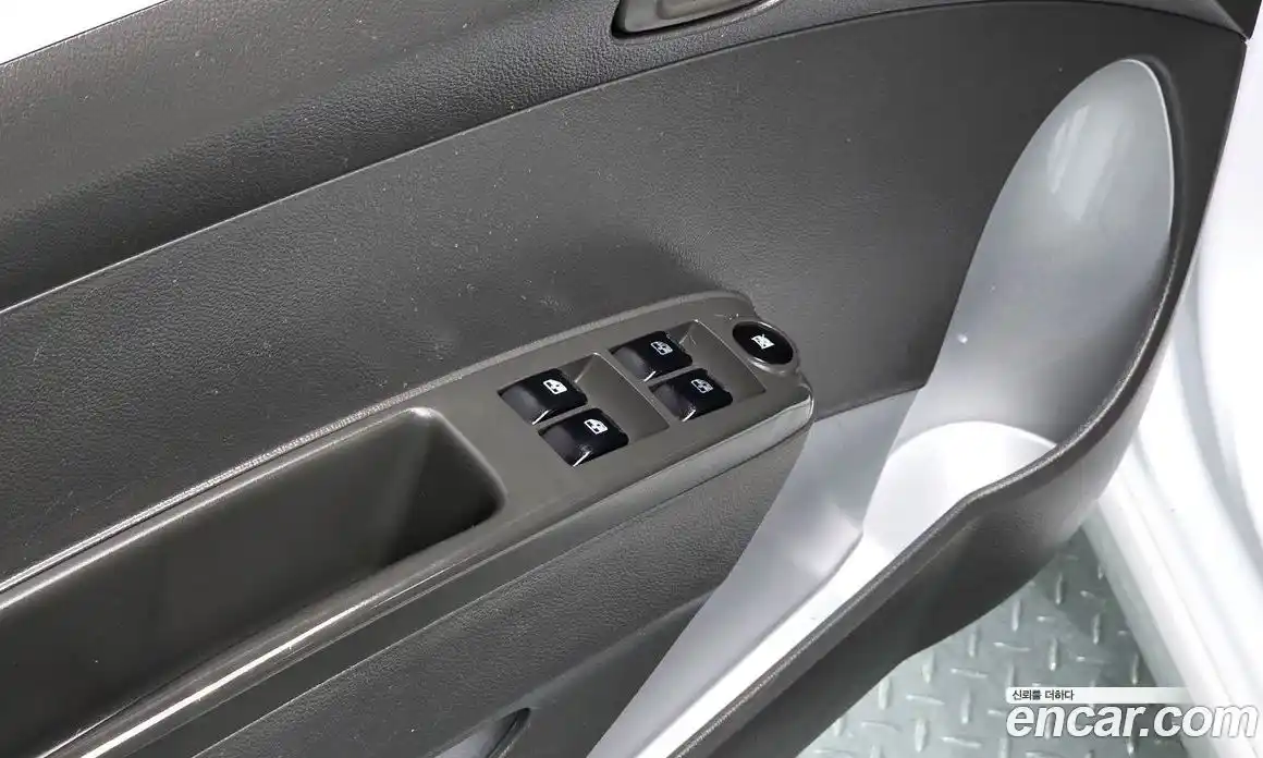 Chevrolet Spark 2012 1.0 Автомат в Москве № 37894, фото 16