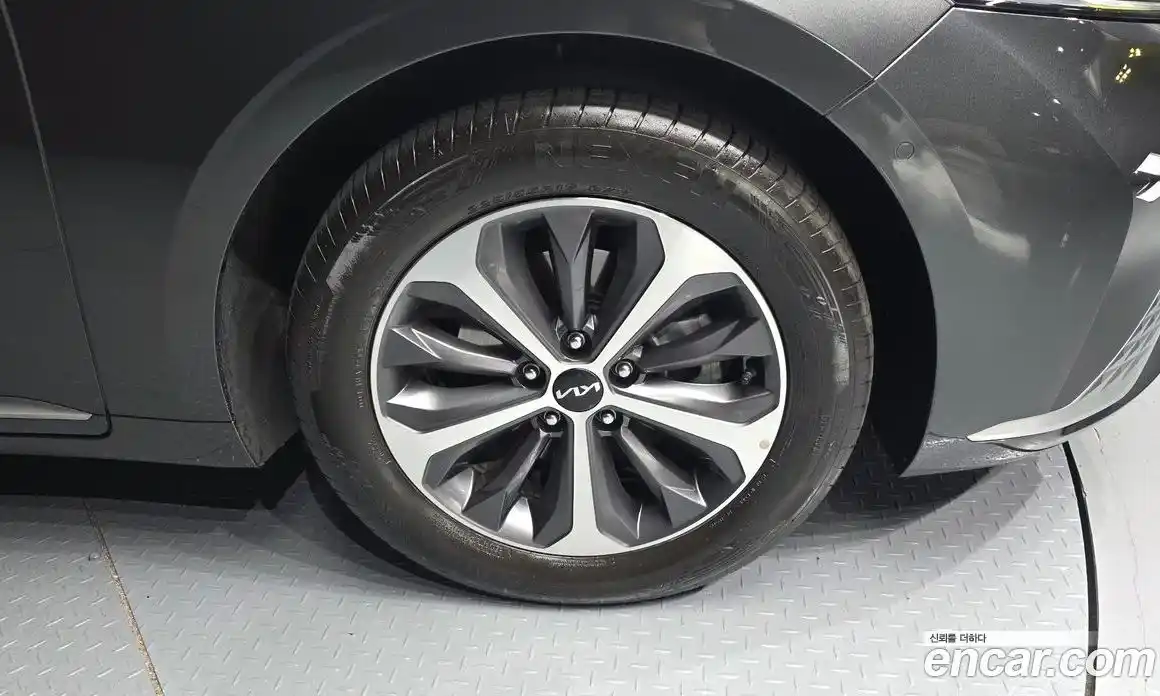 Kia K8 2023 1.6 Автомат в Москве № 383998, фото 5