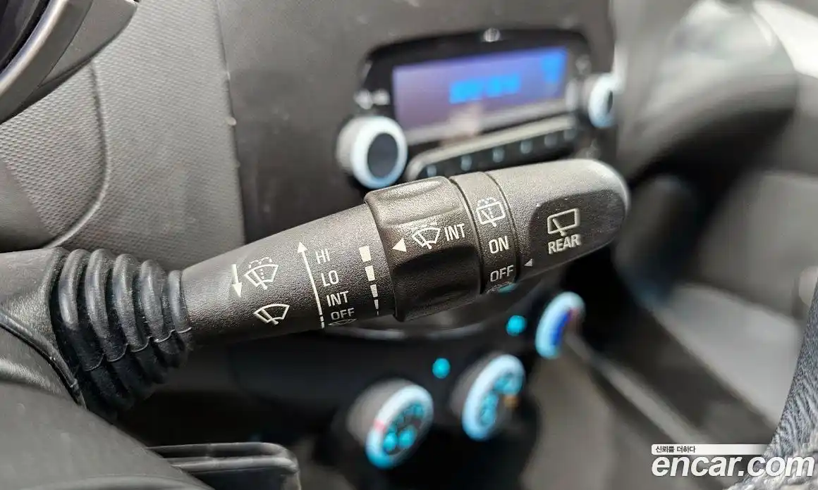 Chevrolet Spark 2015 1.0 Автомат в Москве № 38506, фото 18