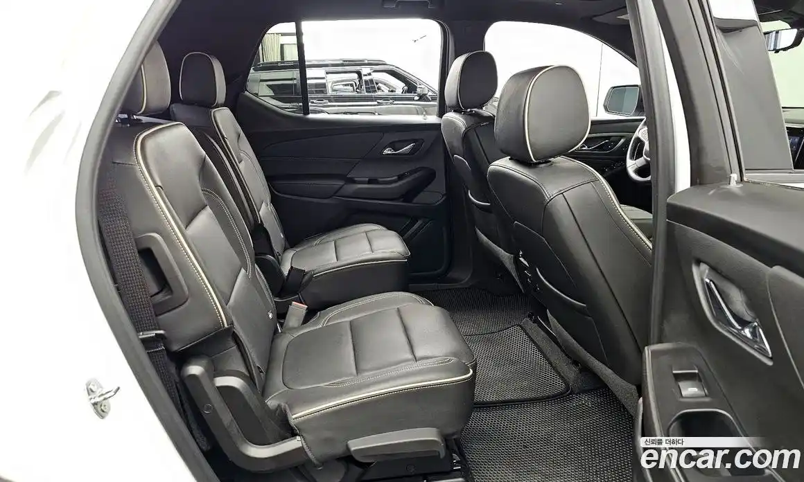 Chevrolet Traverse 2022 3.6 Автомат в Москве № 38945, фото 20