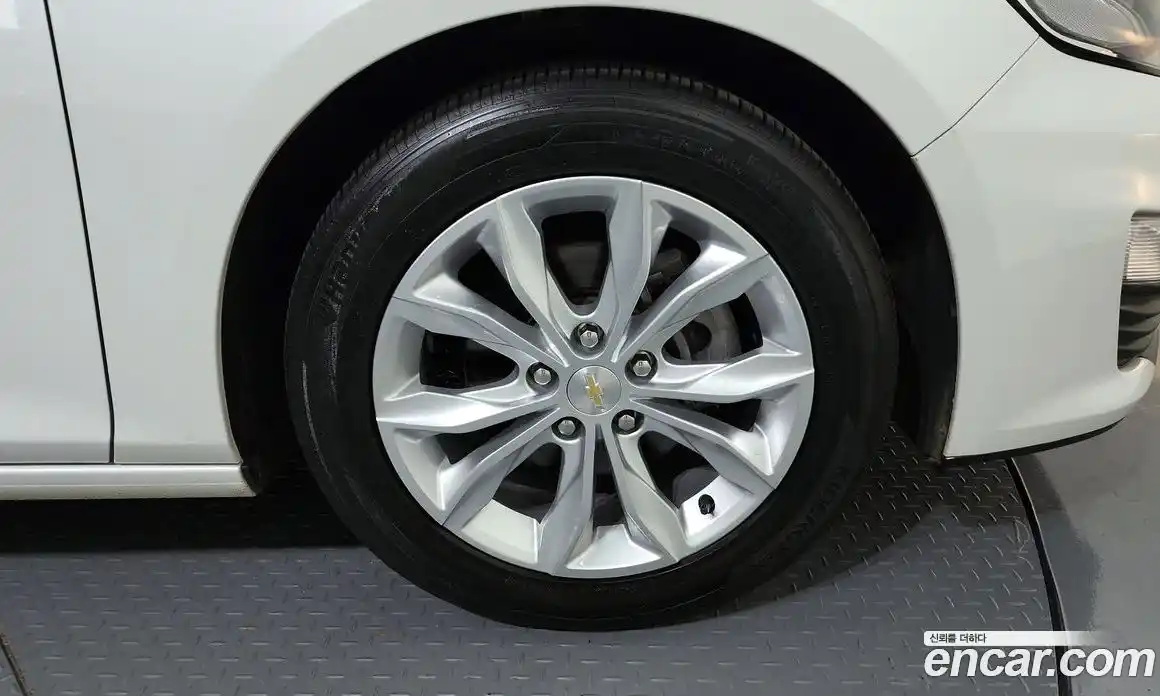 Chevrolet Malibu 2019 1.3 Автомат в Москве № 39092, фото 13