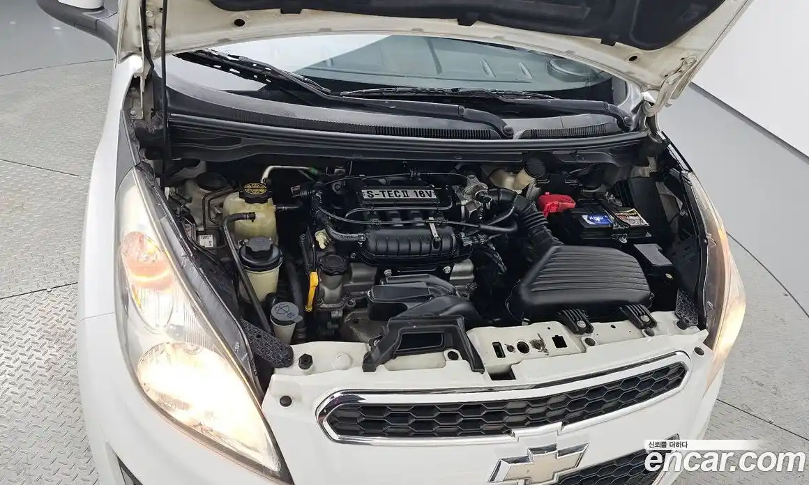 Chevrolet Spark 2013 1.0 Автомат в Москве № 39490, фото 11