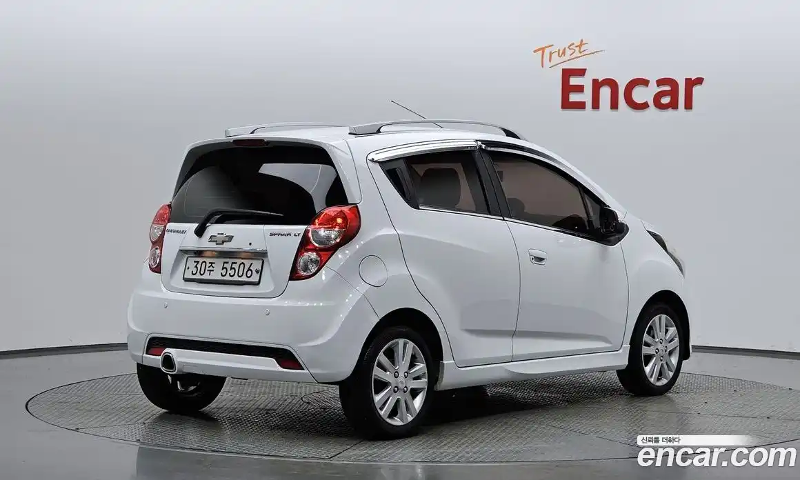 Chevrolet Spark 2013 1.0 Автомат в Москве № 39490, фото 18