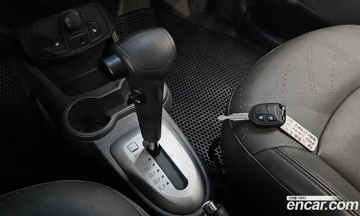 Chevrolet Spark 2013 1.0 Автомат в Москве № 39490, фото 8