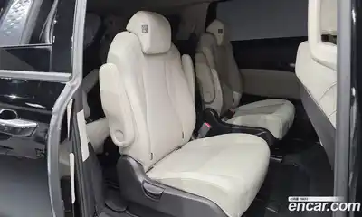 Kia Canival 2021 2.2 Автомат в Москве № 402381, миниатюра 12