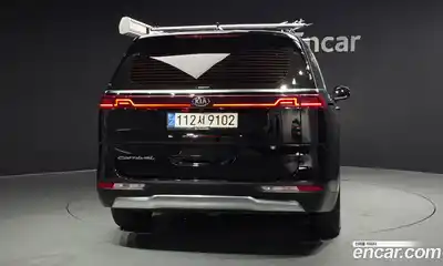 Kia Canival 2021 2.2 Автомат в Москве № 402381, миниатюра 4