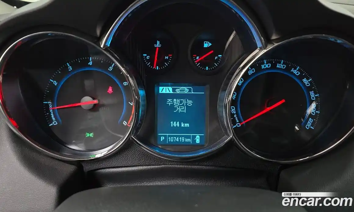 Chevrolet Cruze 2015 1.4 Автомат в Москве № 41078, фото 2