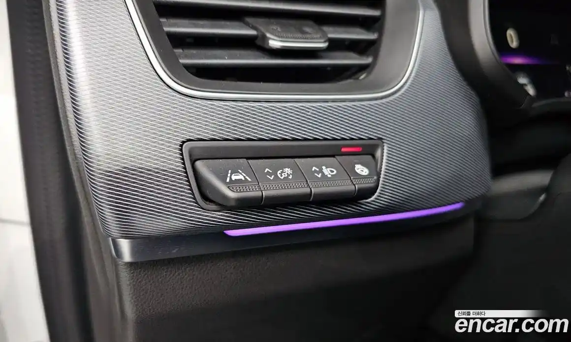 Renault XM3 2023 1.6 Автомат в Москве № 423431, фото 13