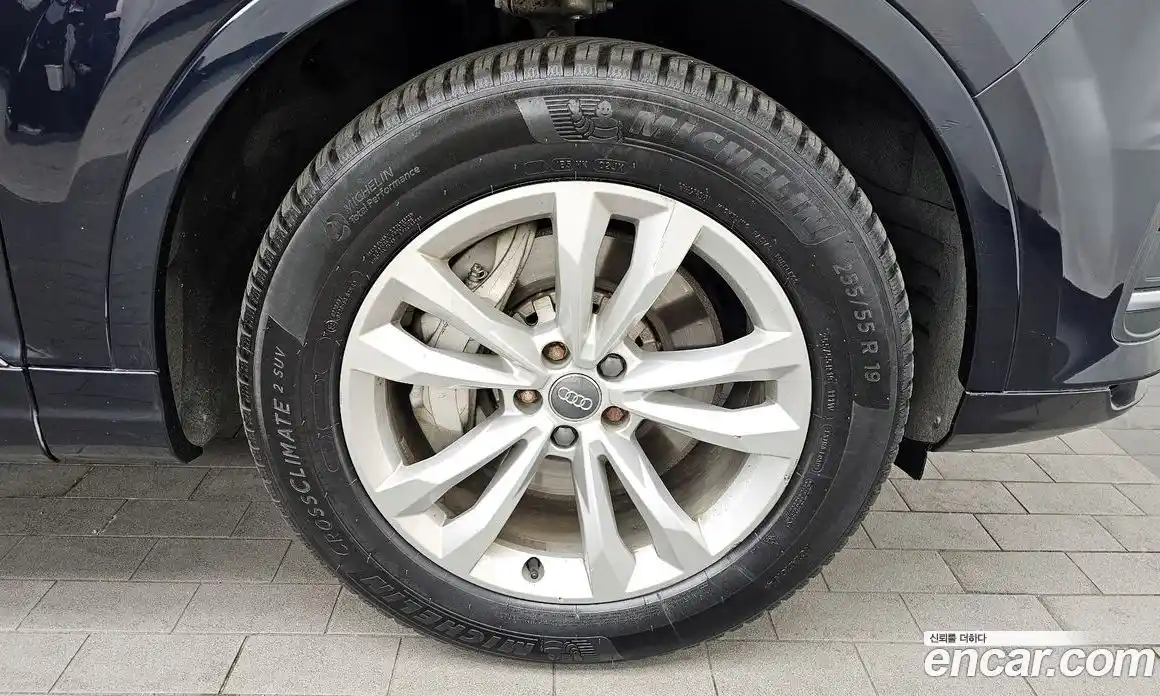 Audi Q7 2016 3.0 Автомат в Москве № 429441, фото 5