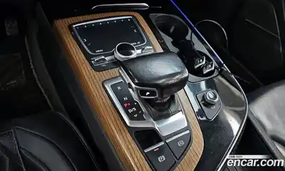 Audi Q7 2016 3.0 Автомат в Москве № 429441, миниатюра 9