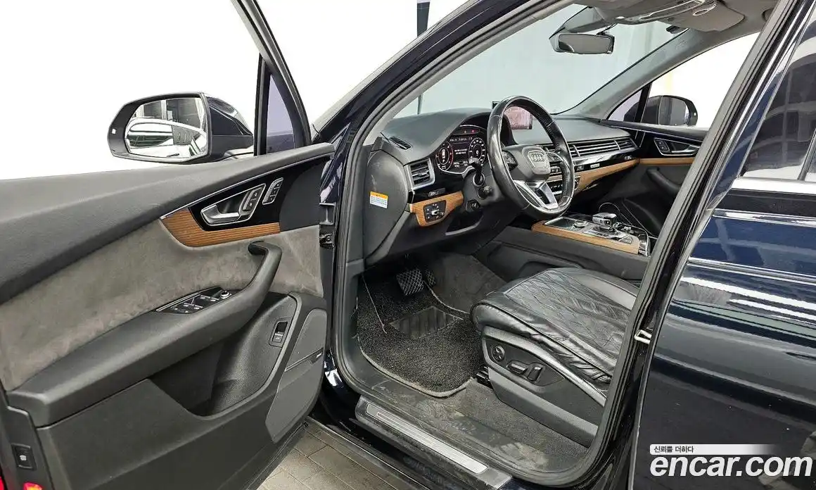 Audi Q7 2016 3.0 Автомат в Москве № 429441, фото 10