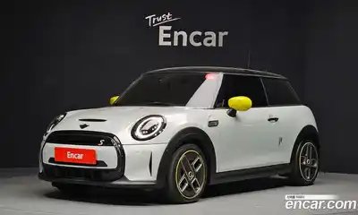 Mini Cooper, 2022