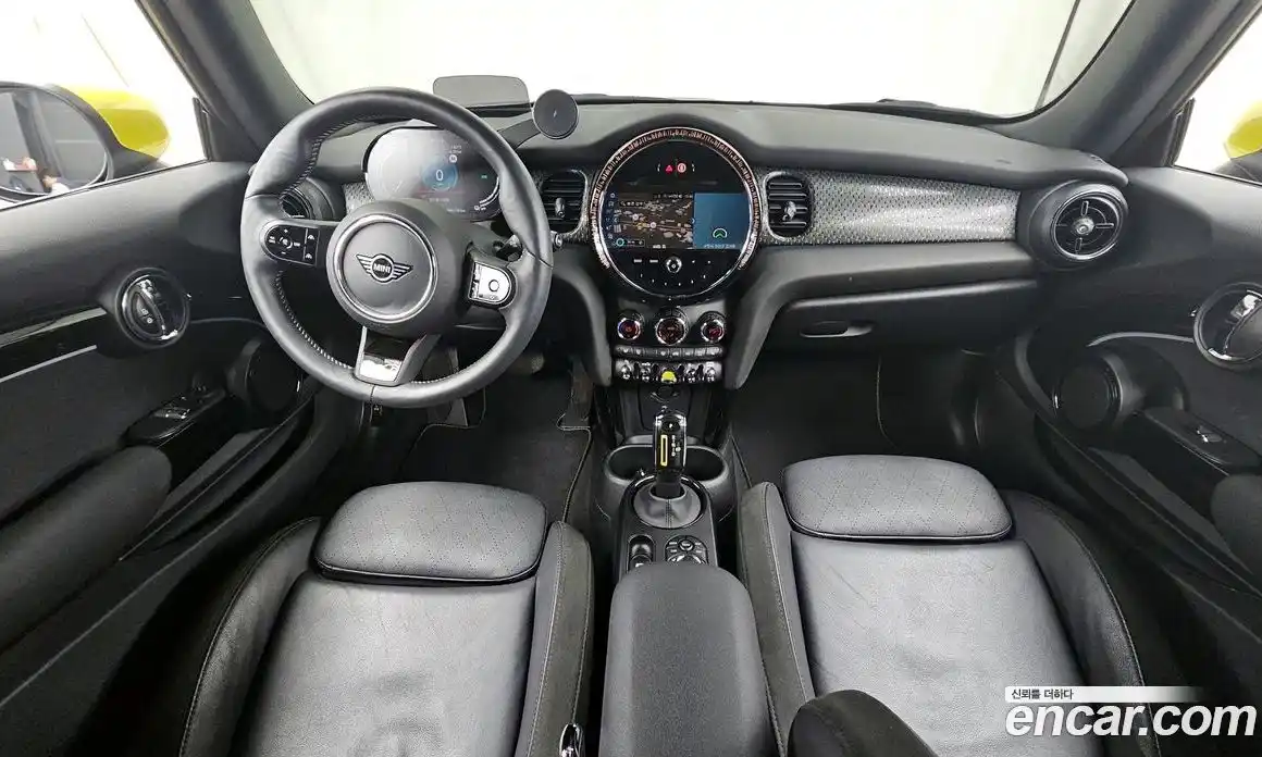 Mini Cooper 2022 Автомат в Москве № 431791, фото 7