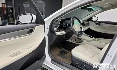 Hyundai Grandeur 2022 2.4 Автомат в Москве № 450414, миниатюра 11