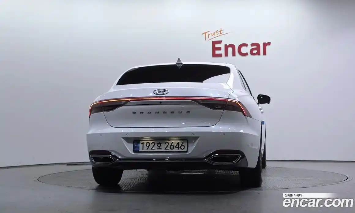 Hyundai Grandeur 2022 2.4 Автомат в Москве № 450414, фото 4