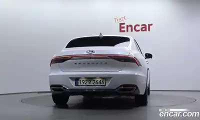 Hyundai Grandeur 2022 2.4 Автомат в Москве № 450414, миниатюра 4