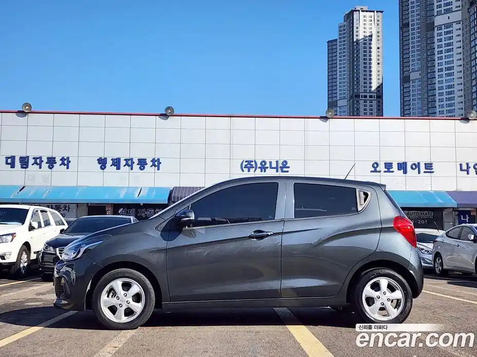 Chevrolet Spark 2017 1.0 Автомат в Москве № 450699, фото 19