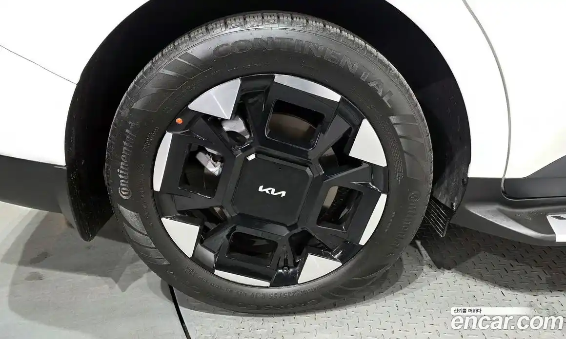 Kia Canival 2024 1.6 Автомат в Москве № 450830, фото 5