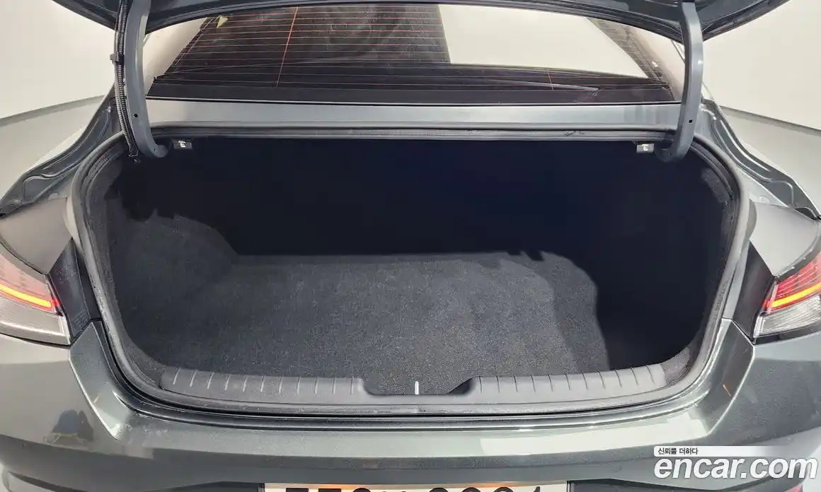 Hyundai Avante 2021 1.6 Автомат в Москве № 459102, фото 20