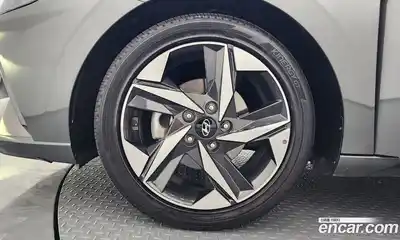 Hyundai Avante 2021 1.6 Автомат в Москве № 459102, миниатюра 5