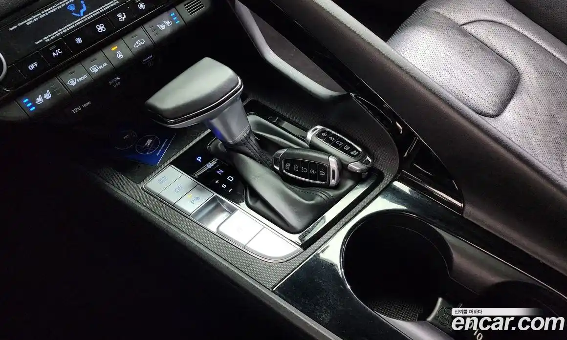 Hyundai Avante 2021 1.6 Автомат в Москве № 459102, фото 9