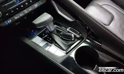 Hyundai Avante 2021 1.6 Автомат в Москве № 459102, миниатюра 9