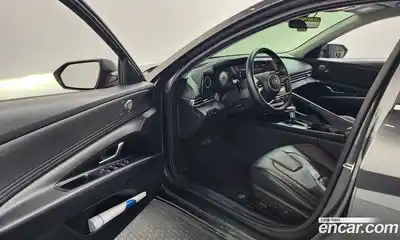 Hyundai Avante 2021 1.6 Автомат в Москве № 459102, миниатюра 10