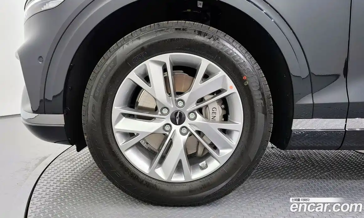 Genesis GV70 2026 2.5 Автомат в Москве № 461983, фото 5