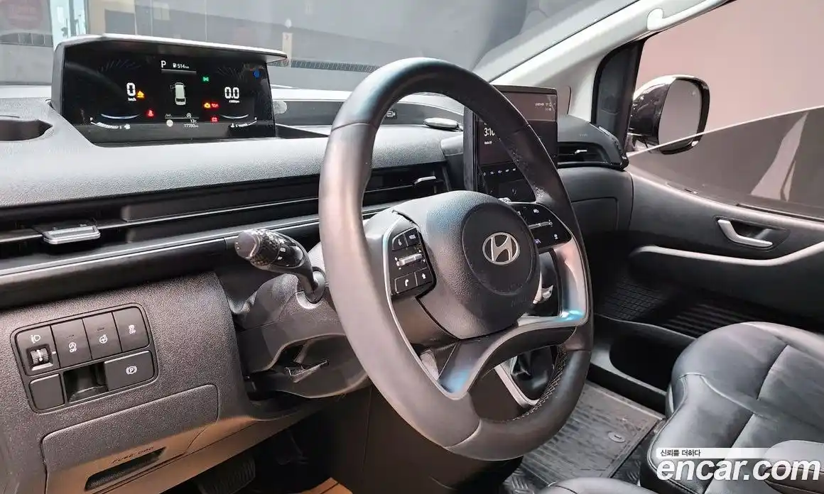 Hyundai Staria 2025 2.2 Автомат в Москве № 46290, фото 16