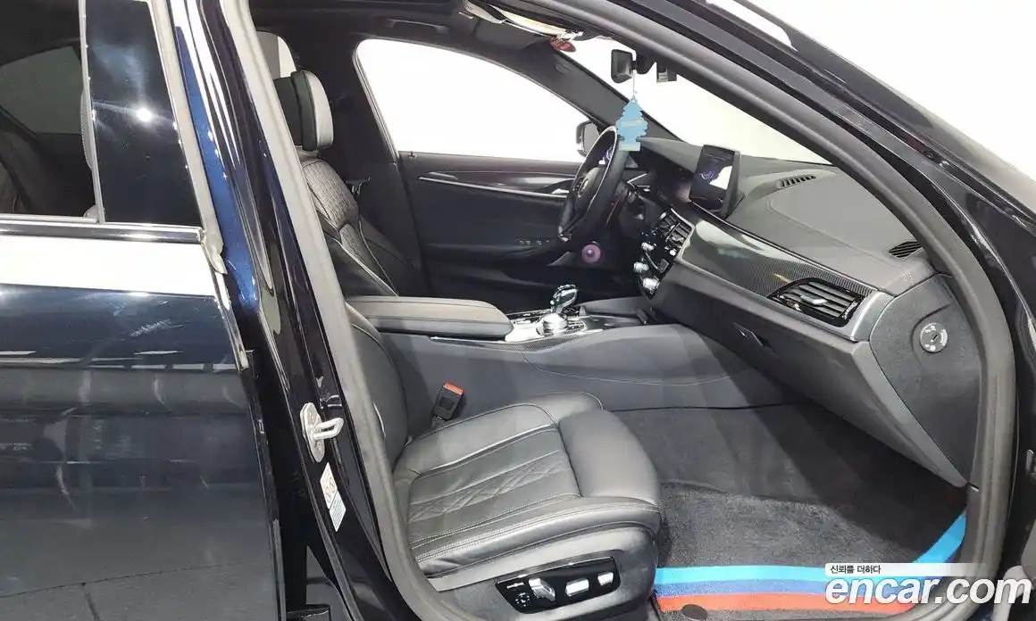 BMW 5-Series 2022 2.0 Автомат в Москве № 464443, фото 11